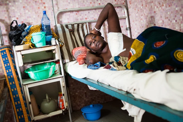 St-Jean de Dieu Hospital — photograph by Pedro Ribeiro